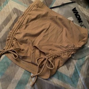 Fashion Nova mini/stretch